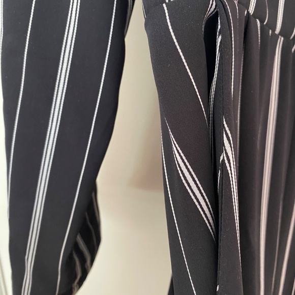 Le Chateau dressy jumpsuit, size L, in black with white stripes - Picture 4 of 7